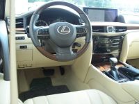Lexus LX570 GCC Spec