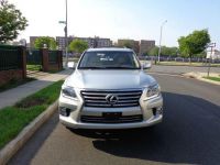 Lexus LX570 5.7