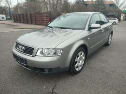 Audi A4 2.4 i  125 Kw