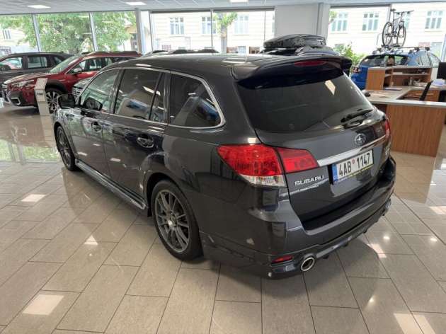 Subaru Legacy kombi 2.0D Sport, 6MT, CZ