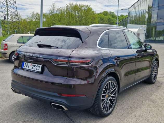 Porsche Cayenne 3,0i 250kw 1.majitel !