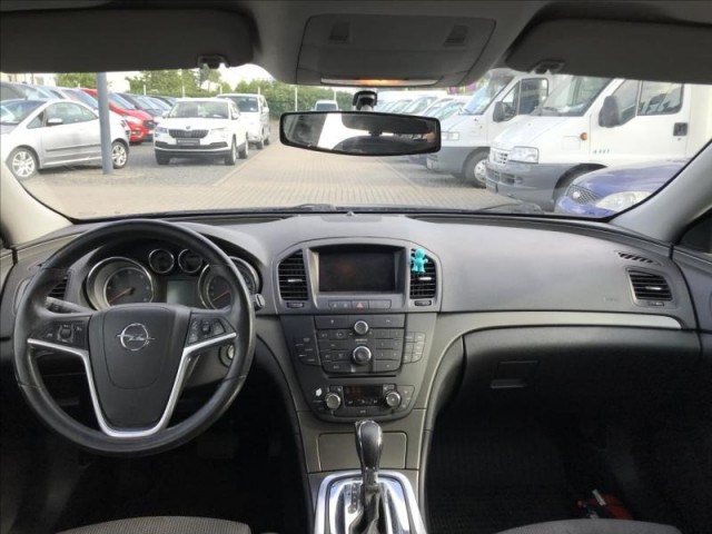 Opel Insignia 2,0