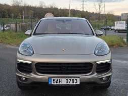 Porsche Cayenne 3,0D 193kw 1.majitel