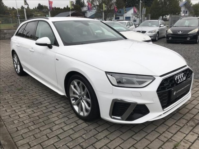 Audi A4 3,0   Avant 45 TDI QUATTRO S-L