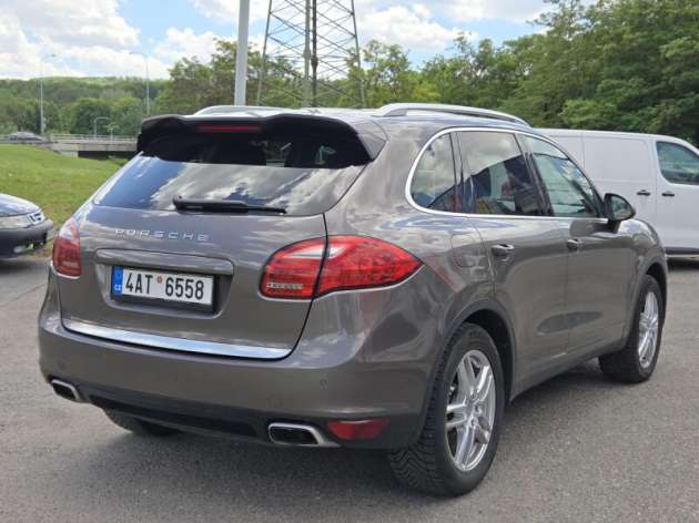 Porsche Cayenne 3,0TDi  lze i na splátky VŠEM!
