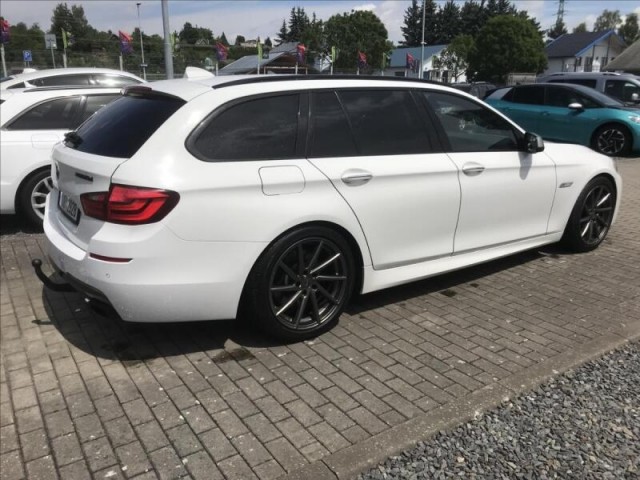 BMW Řada 5 3,0