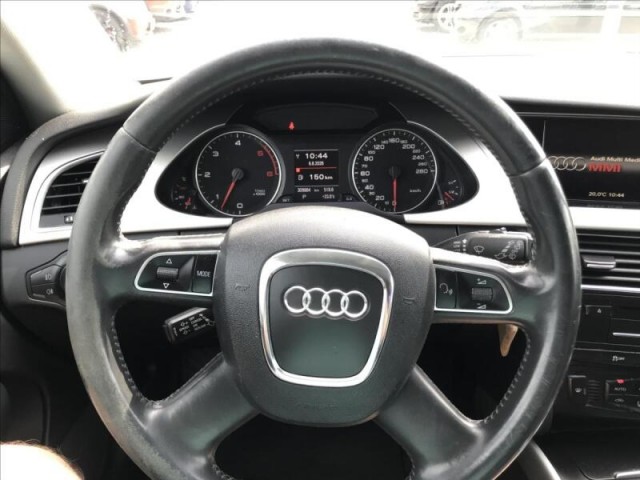 Audi A4 2,7