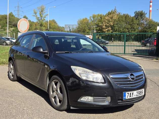 Opel Insignia 2,0CDTi KOMBI i SPLÁTKY VŠEM!