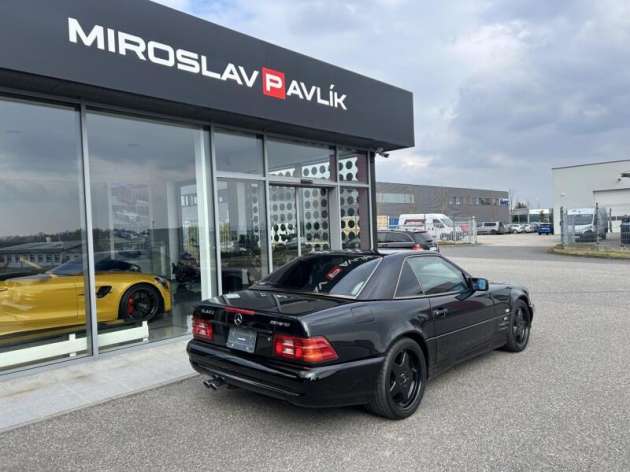 Mercedes-Benz SL 600 V12