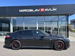Porsche Panamera GTS