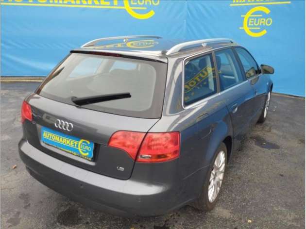 Audi A4 1,6   1.6 MPi 75KW