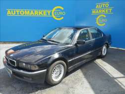 BMW Řada 7 728i 142KW   2,8