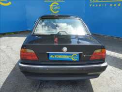 BMW Řada 7 728i 142KW   2,8