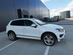 Volkswagen Touareg 3.0TDI,volat-608081843,R-LINE