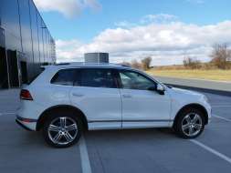 Volkswagen Touareg 3.0TDI,volat-608081843,R-LINE