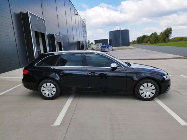 Audi A4 2.0TDI, volat-608 081 843