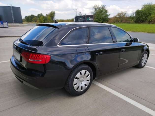 Audi A4 2.0TDI, volat-608 081 843