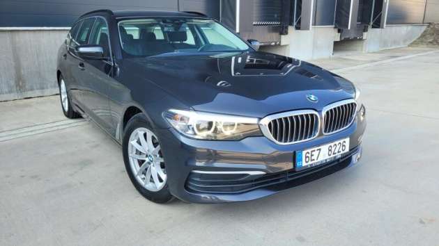 BMW Řada 5 520D manuál