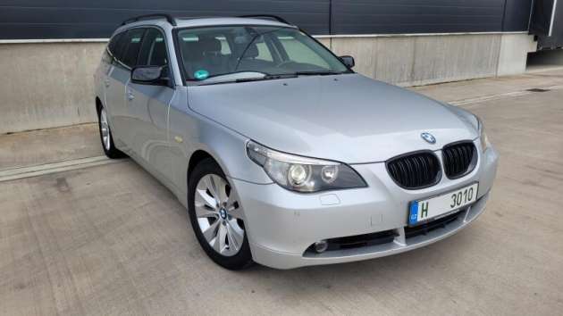 BMW Řada 5 525iA