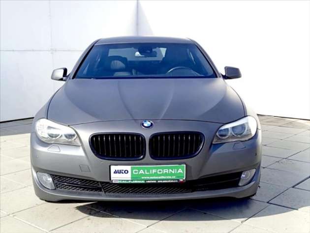 BMW Řada 5 3,0 530d Aut., Navi Kůže Tažné