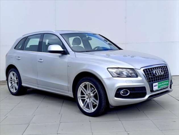 Audi Q5 2,0 TDi Quattro AUT Kůže Navi