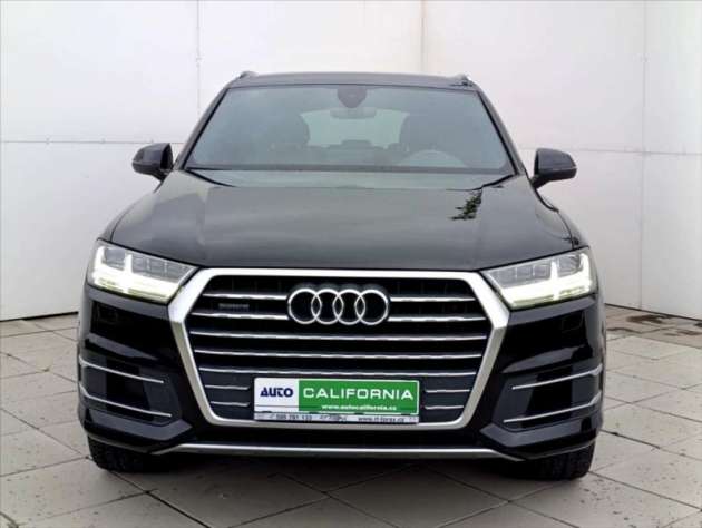 Audi Q7 3,0 50 TDi S-Line Metrix tažné