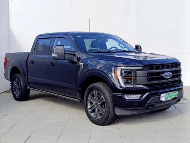 Ford F-150 5,0 V8 Lariat Kamera Tažné