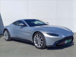 Aston Martin V8 Vantage 4,0 i 510HP LED KAMERA NAVI