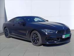 BMW Řada 8 4,4 M850i  XDrive ČR Carbon