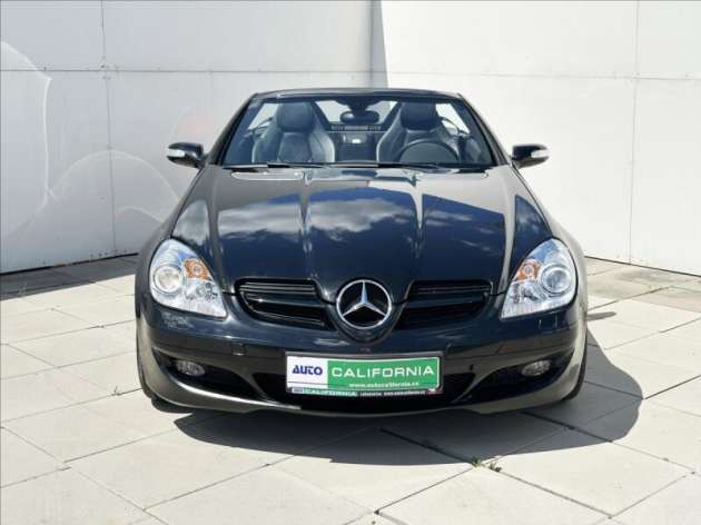 Mercedes-Benz SLK 3,0 3,0i 170kW Kůže Xenon