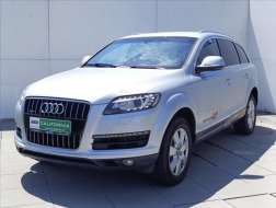 Audi Q7 3,0 TDi Quattro Autom.7Míst ČR