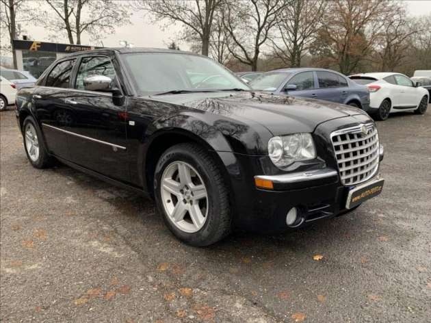 Chrysler 300C 2,7 L V6