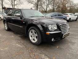 Chrysler 300C 2,7 L V6