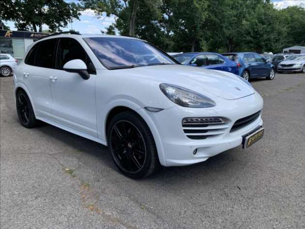 Porsche Cayenne 3,6 i ČR,SERVISKA