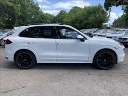 Porsche Cayenne 3,6 i ČR,SERVISKA