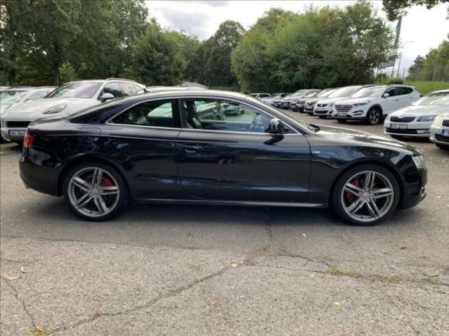 Audi A5 3,2 i S-LINE AUTOMAT