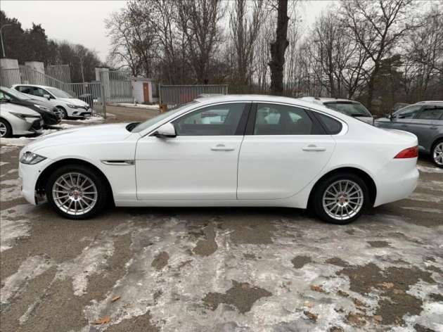 Jaguar XF 2,0 D 4x4