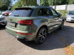 Audi Q5 2,0 TDI QUATTRO SLINE ČR,SERVI
