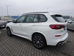 BMW X5 3.0 xDrive30d AT