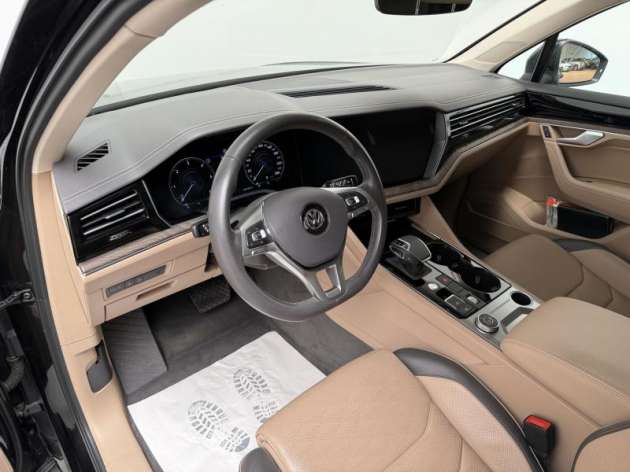 Volkswagen Touareg Exclus. V6 3.0 TDI SCR