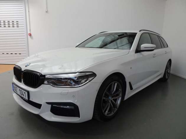 BMW Řada 5 530d xDrive Touring