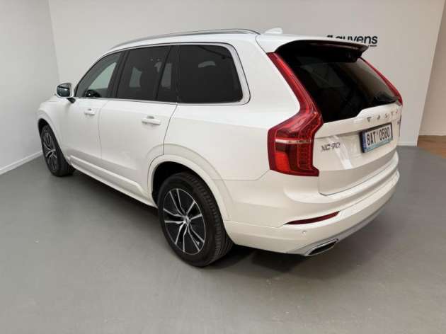 Volvo XC90 B5 AWD diesel Momentum Pro Aut