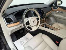 Volvo XC90 B5 AWD diesel Momentum Pro Aut