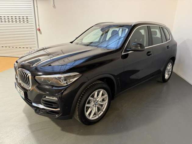 BMW X5 3.0 xDrive30d AT