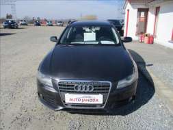 Audi A4 Avant 2,0 TDi, aut. klimatizac