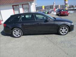 Audi A4 Avant 2,0 TDi, aut. klimatizac