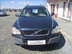 Volvo XC90 2,4 D5,4x4,automat,tažné,klima
