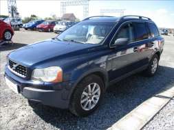 Volvo XC90 2,4 D5,4x4,automat,tažné,klima