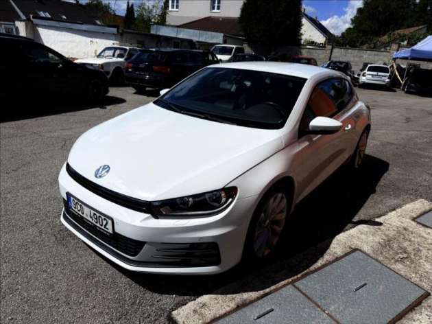 Volkswagen Scirocco 2,0 TSi DSG