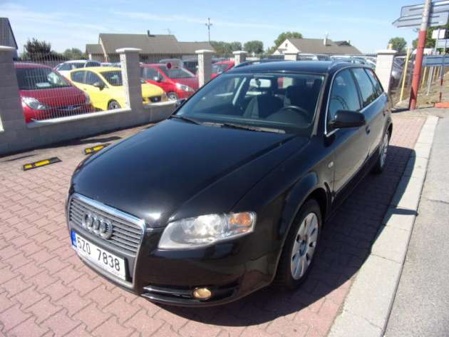 Audi A4 Avant 2,0 TDI AUTOKLIMA